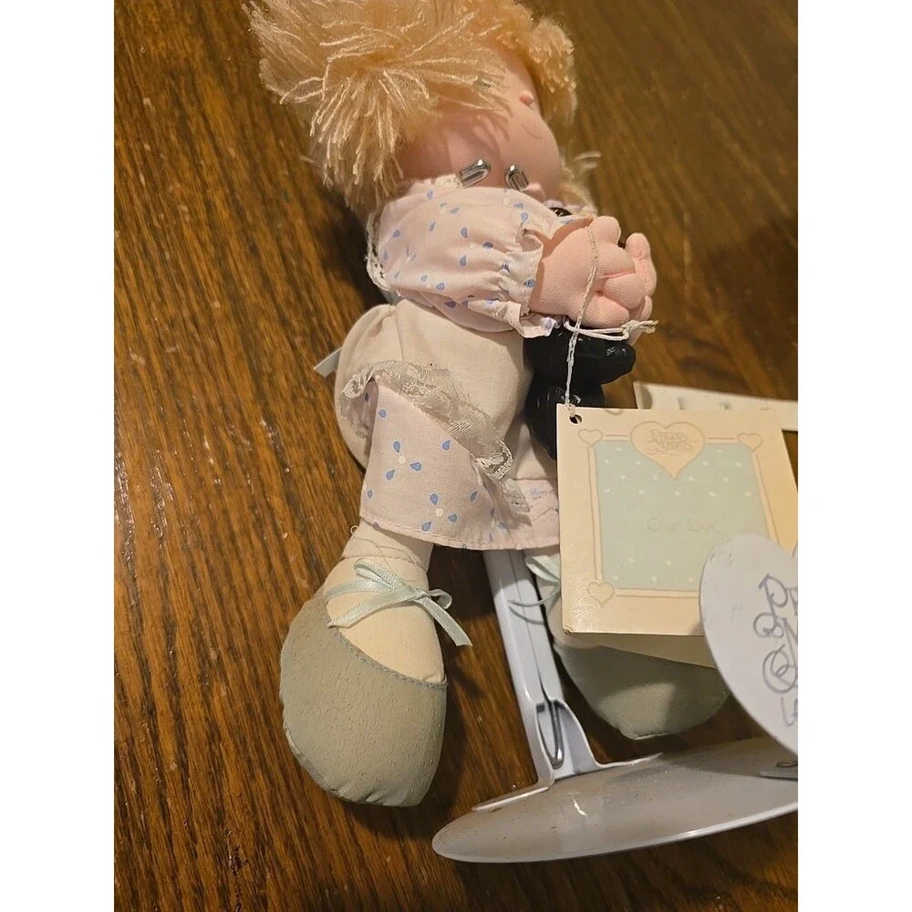 Precious Moments Applause doll plush w/cat,skunk with tags & stand